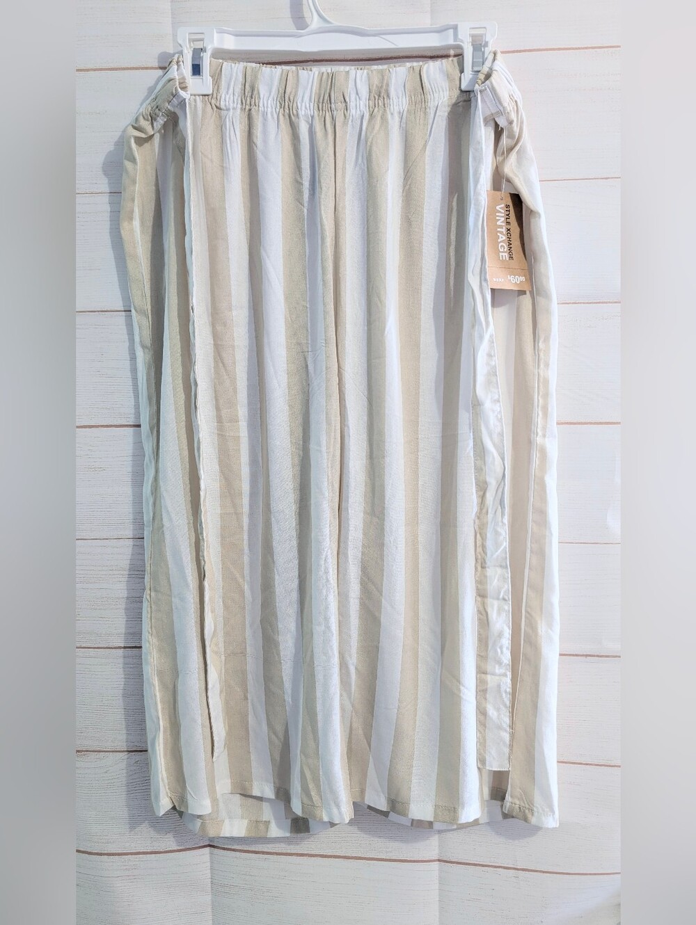 NWT Style Exchange Vintage Striped Tan and White Wide Leg Ankle Pants Size XL